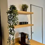 Stylisches Cityapartment Mit Schlossbergblick Appartamento *